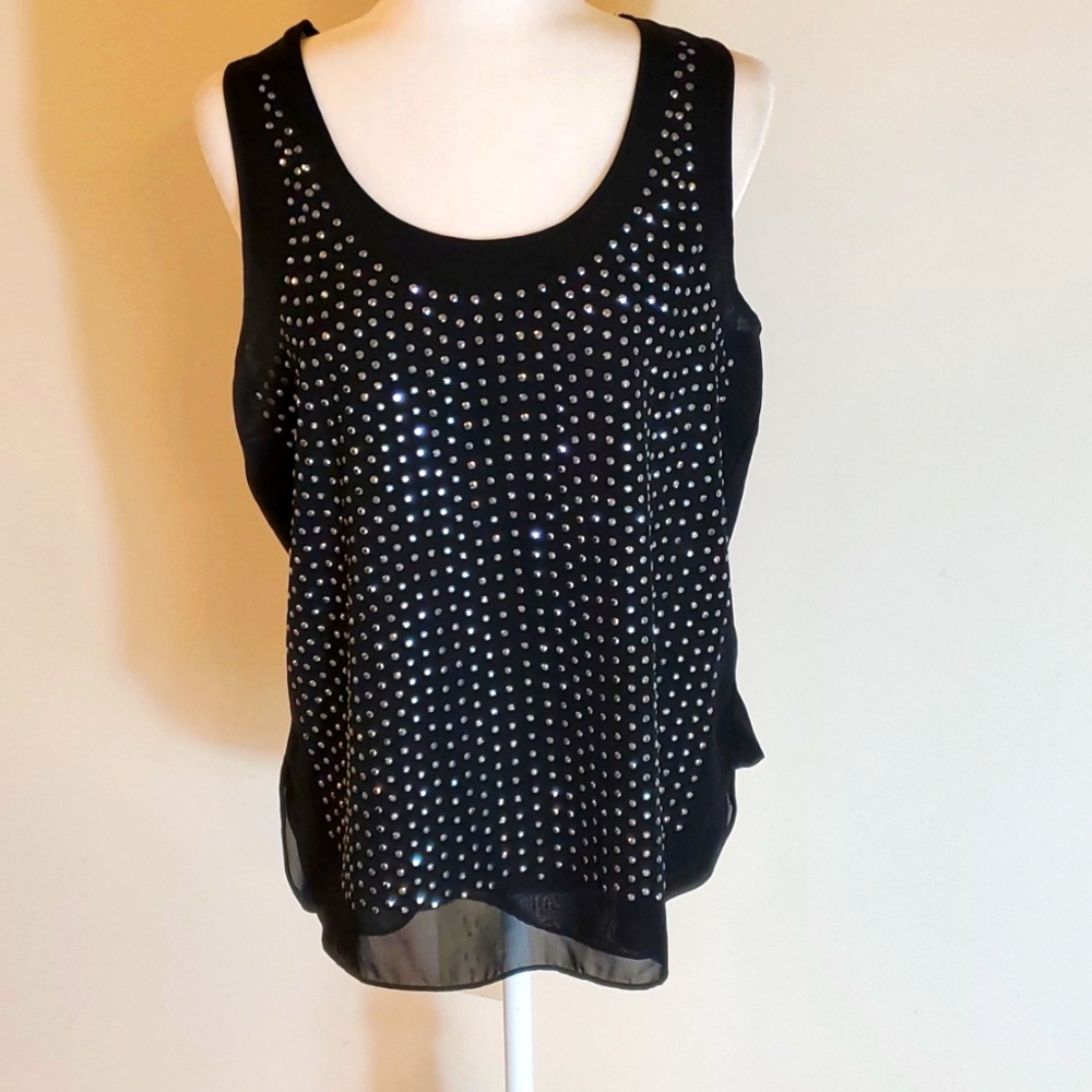 Pretty Rebellious black crewneck tank top